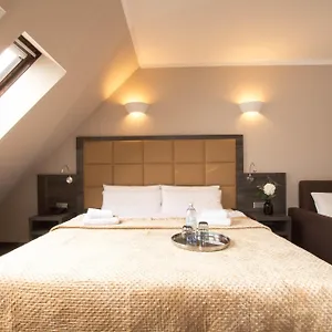 *** Hotel Delta Am Potsdamer Platz Germania