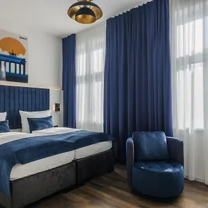 Homaris East Side Berlin